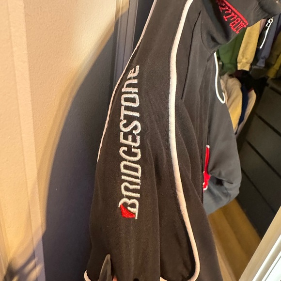 Formula 1 Ferrari Black and Red Racing Jacket - Picture 3 of 10